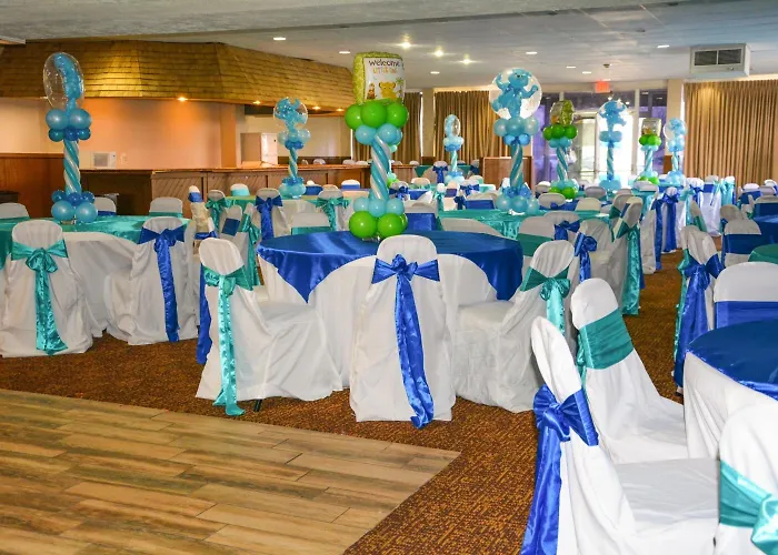 Grand & Banquet Center Hotel 2*