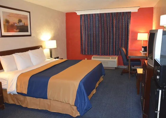 Grand & Banquet Center Hotel 2*