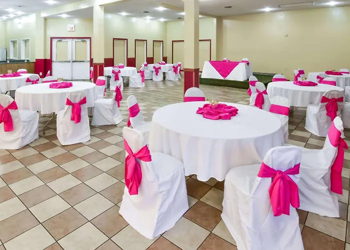Grand & Banquet Center Hotel